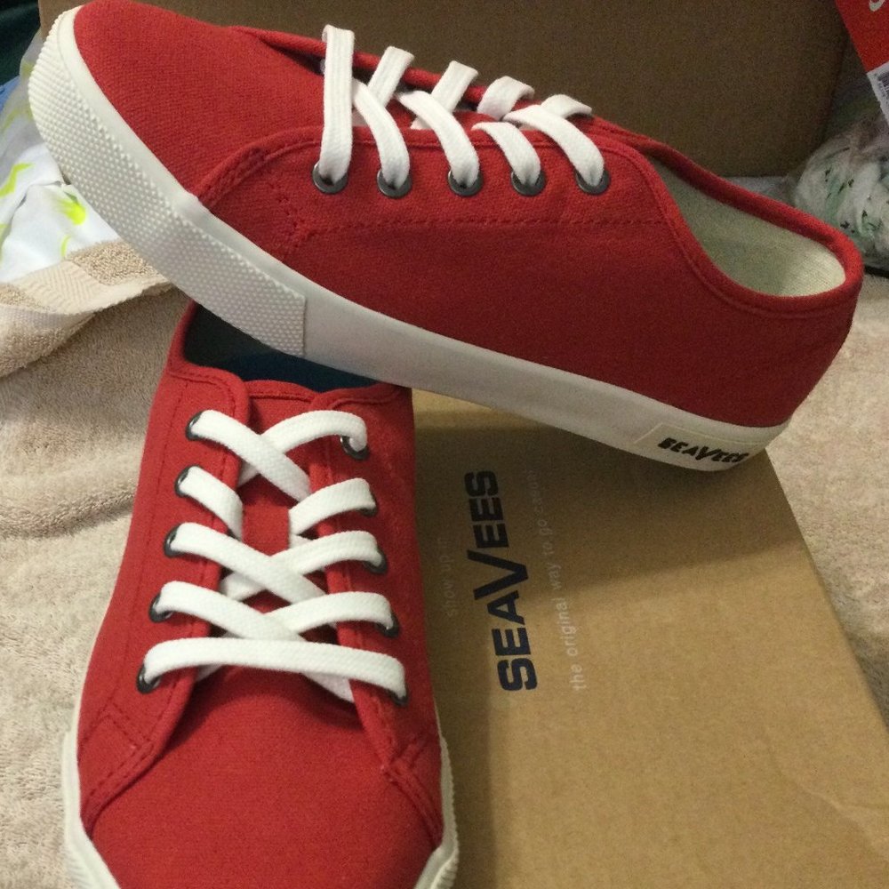 SeaVees Sneakers Monteray Red Cotton Canvas UNISEX Little Kid's Size 3 NEW!